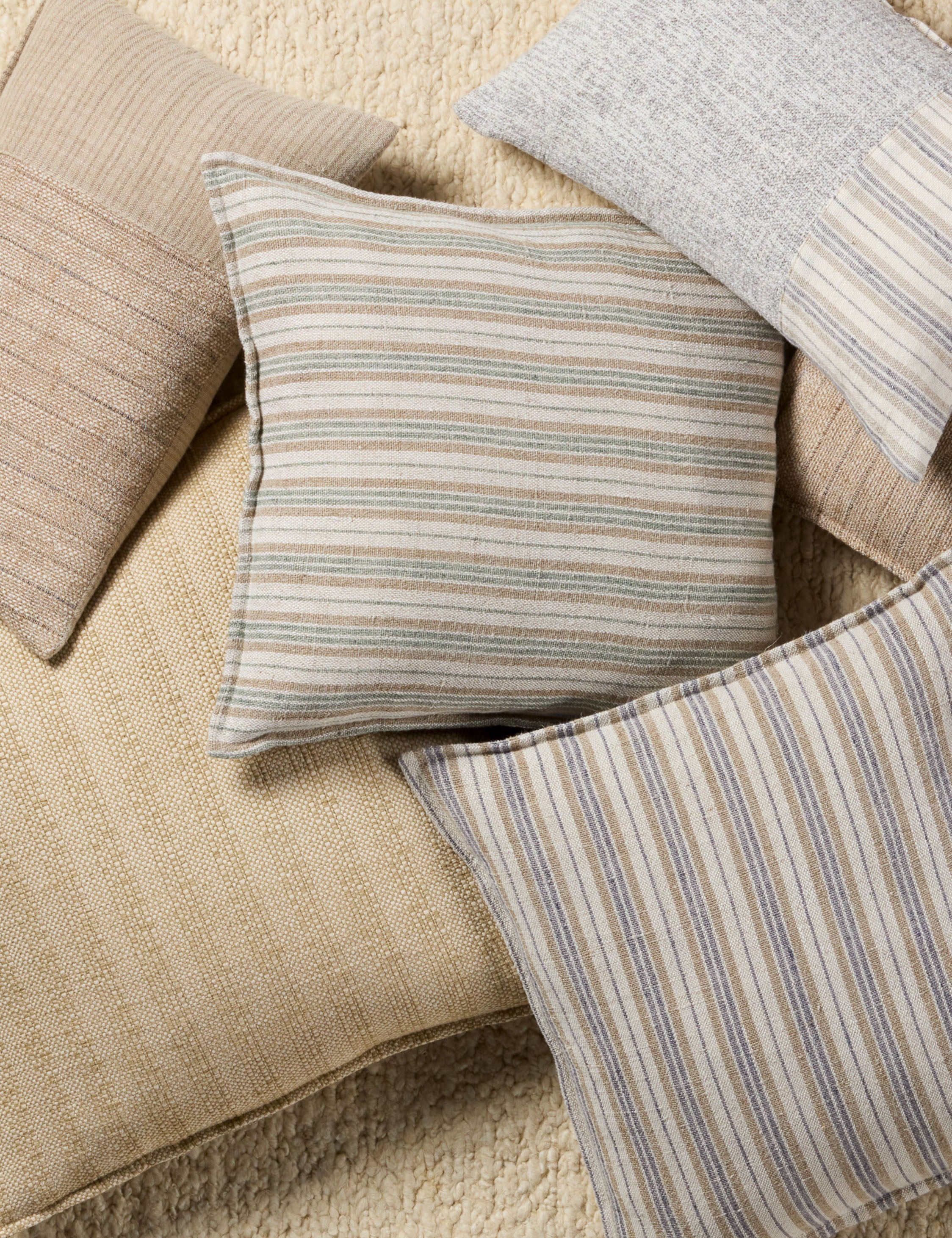 Asger Lumbar Pillow - Image 7