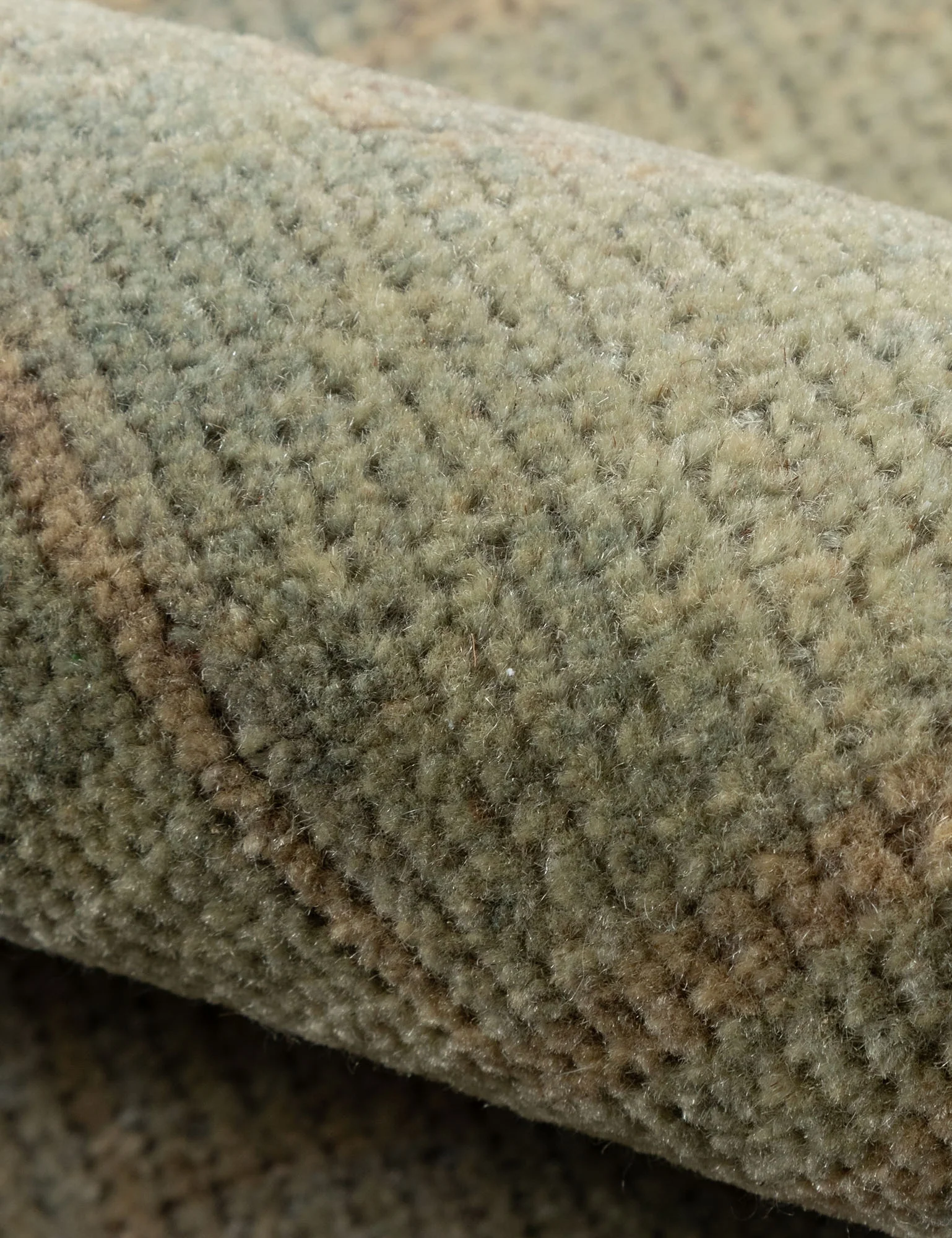 Mirka Hand-Knotted Wool Rug - Image 4