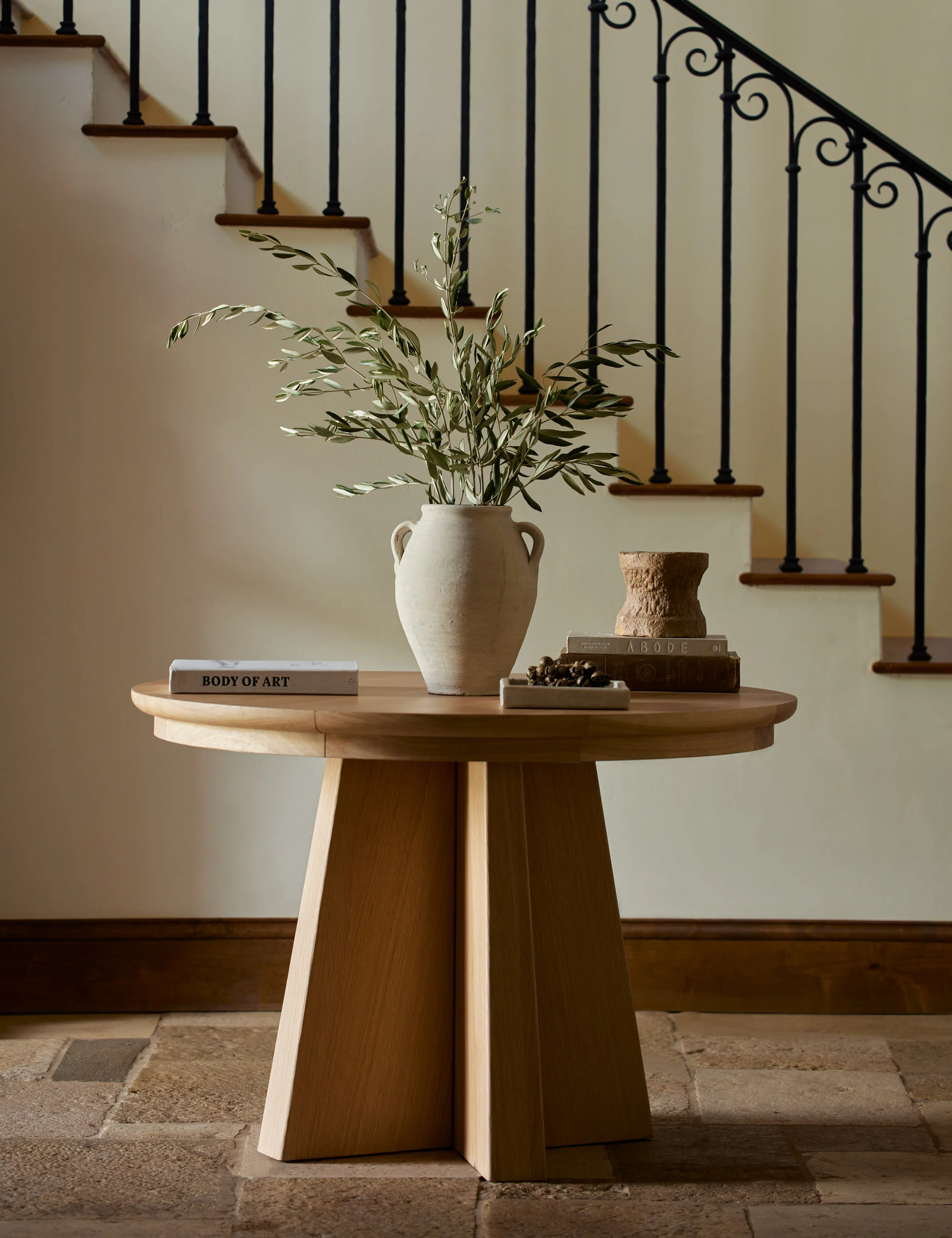 Nycola Extendable Oval Dining Table - Image 27