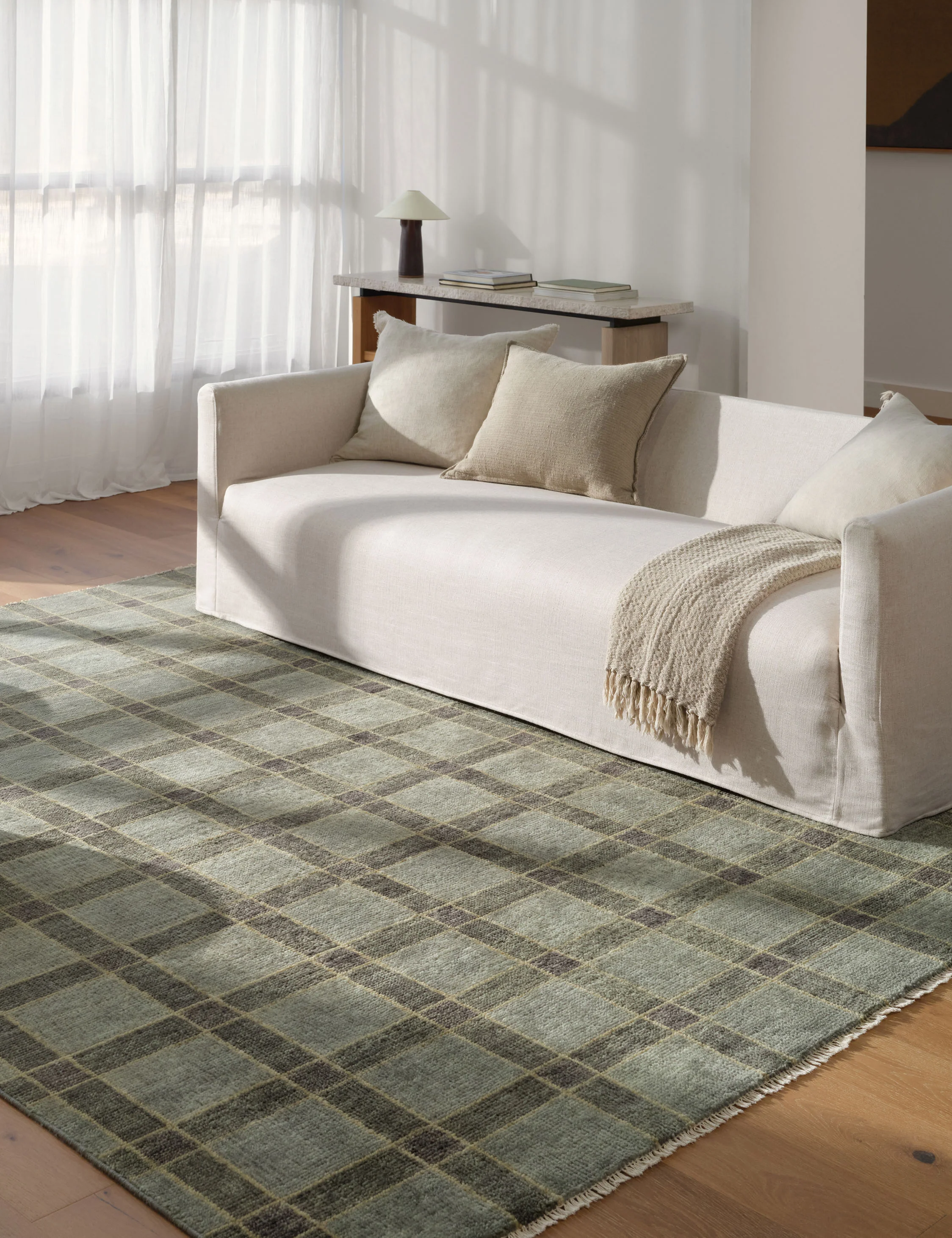 Pavez Hand-Knotted Wool Rug - Image 8