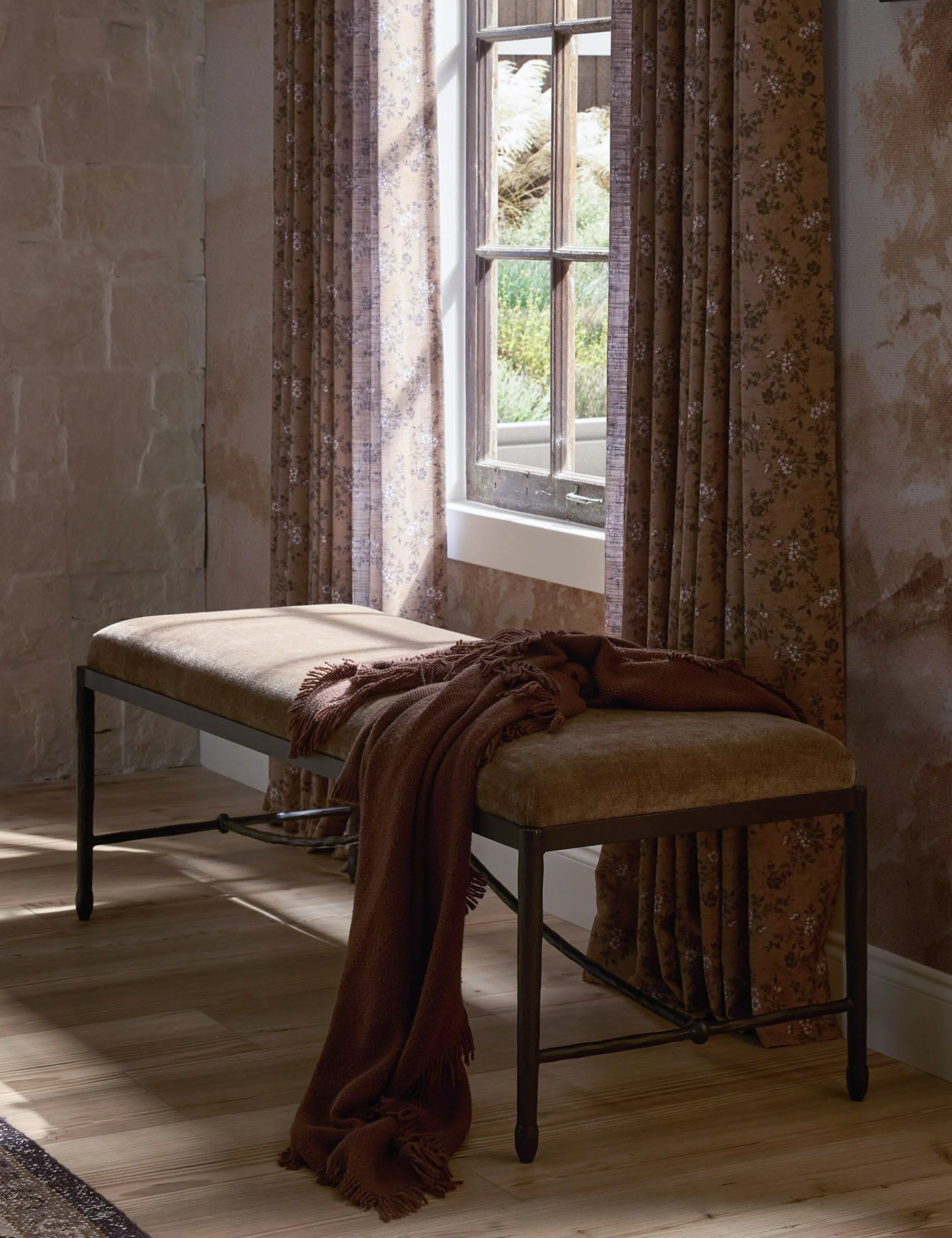 Perlaza Bench - Image 8