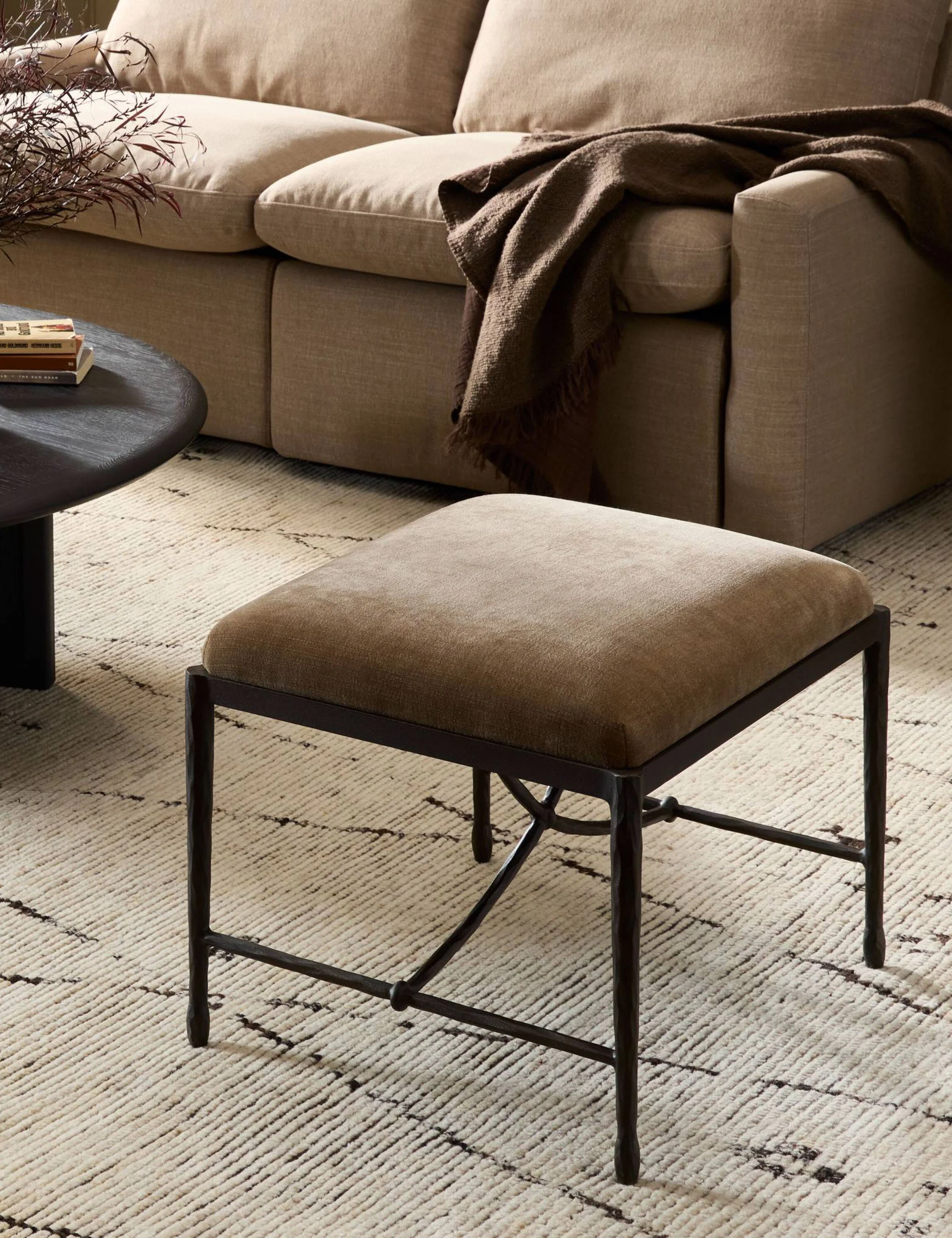 Perlaza Stool - Image 14