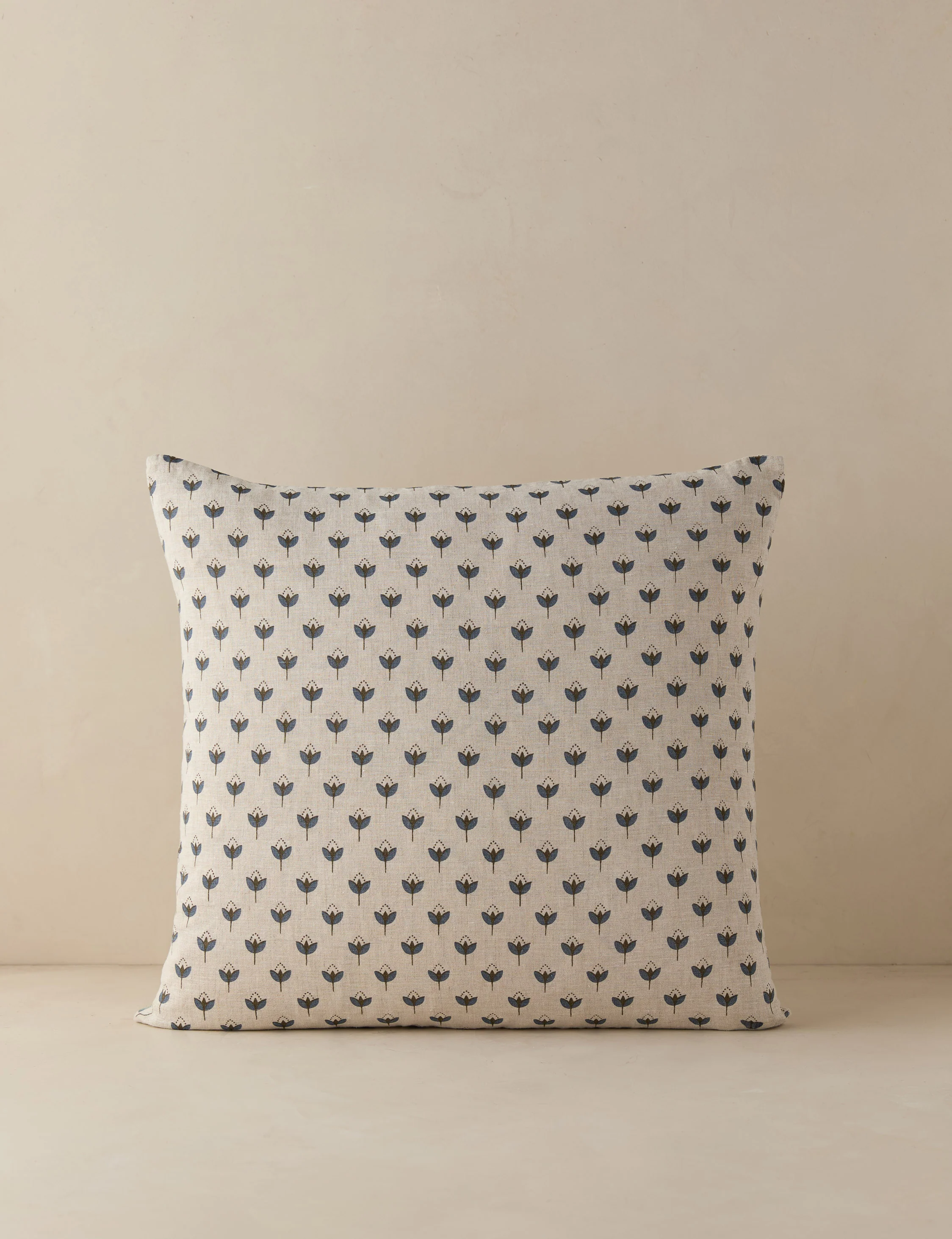 Poiret Linen Pillow - Image 5