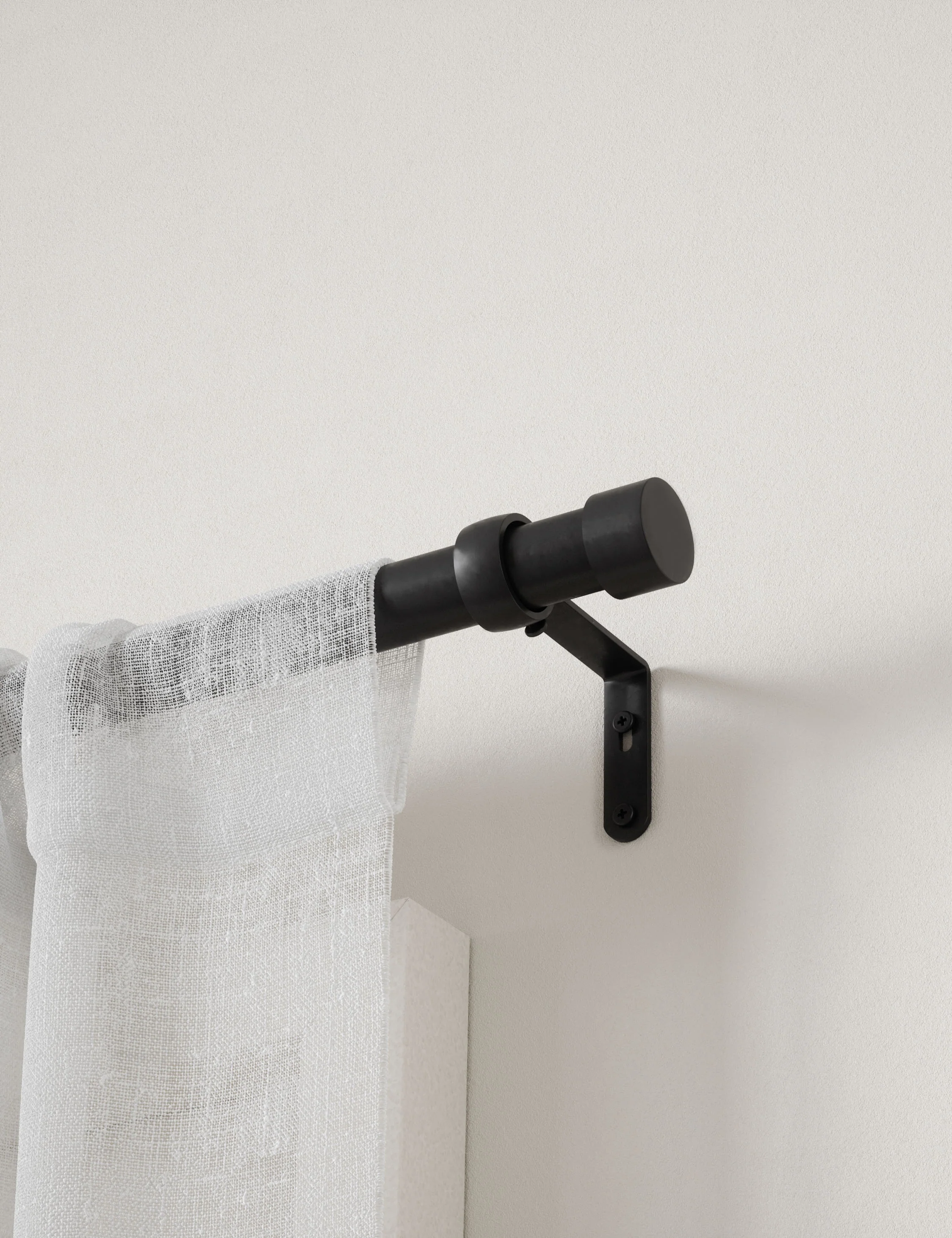 Porta Curtain Rod - Image 2