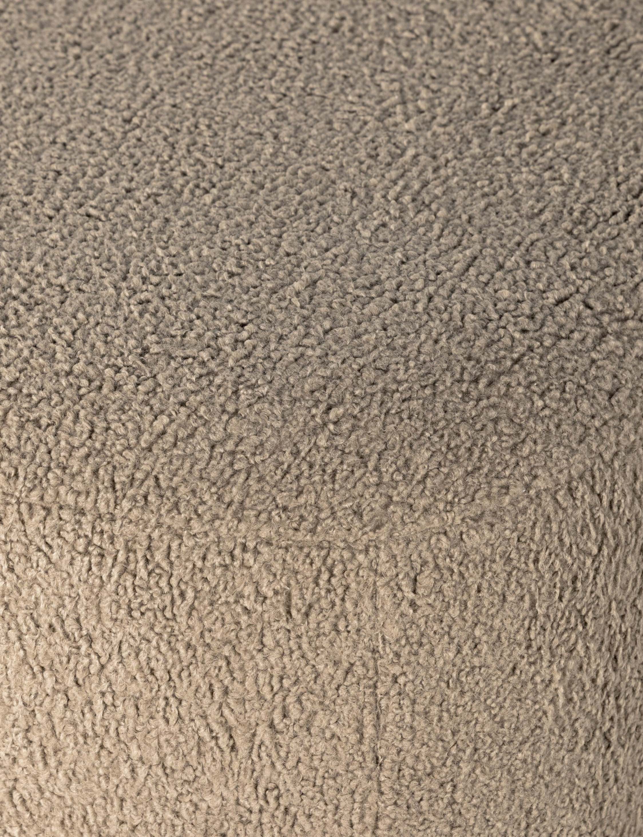 Preston Chaise - Image 15