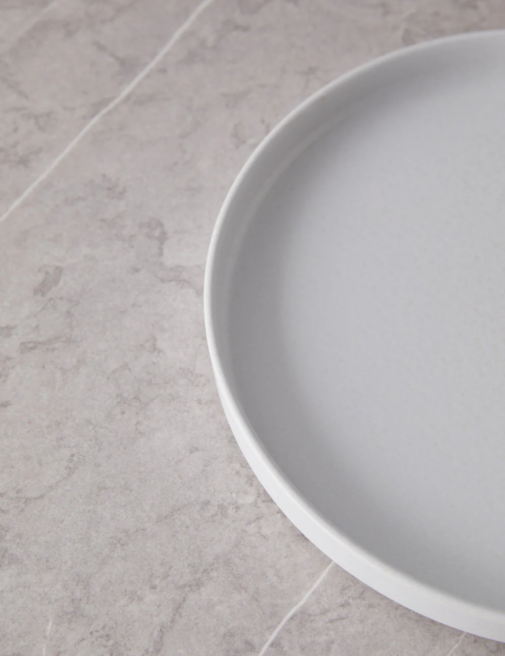 Redonda Deep Dinner Plate (Set of 6) by Costa Nova - Image 4