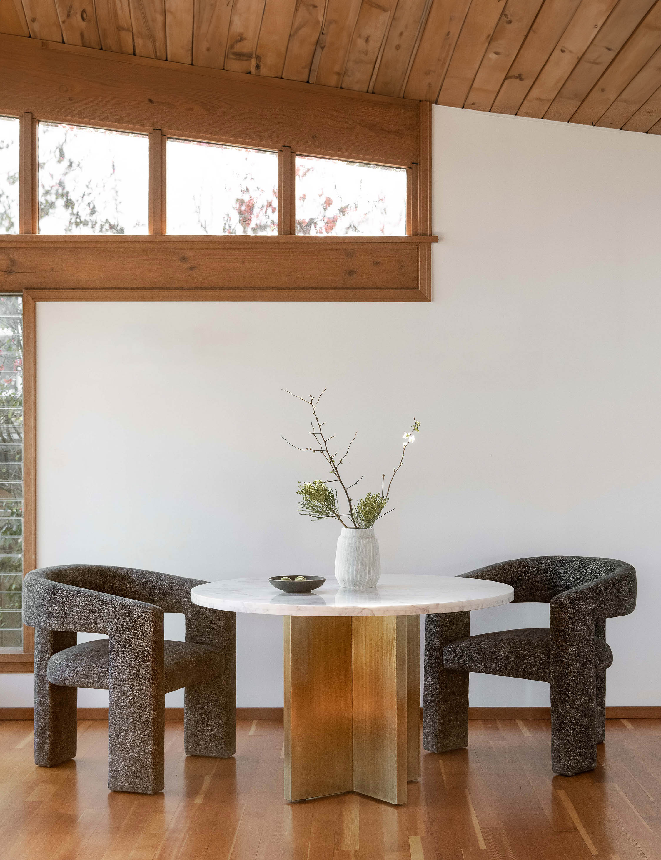 Rowell Dining Table - Image 2