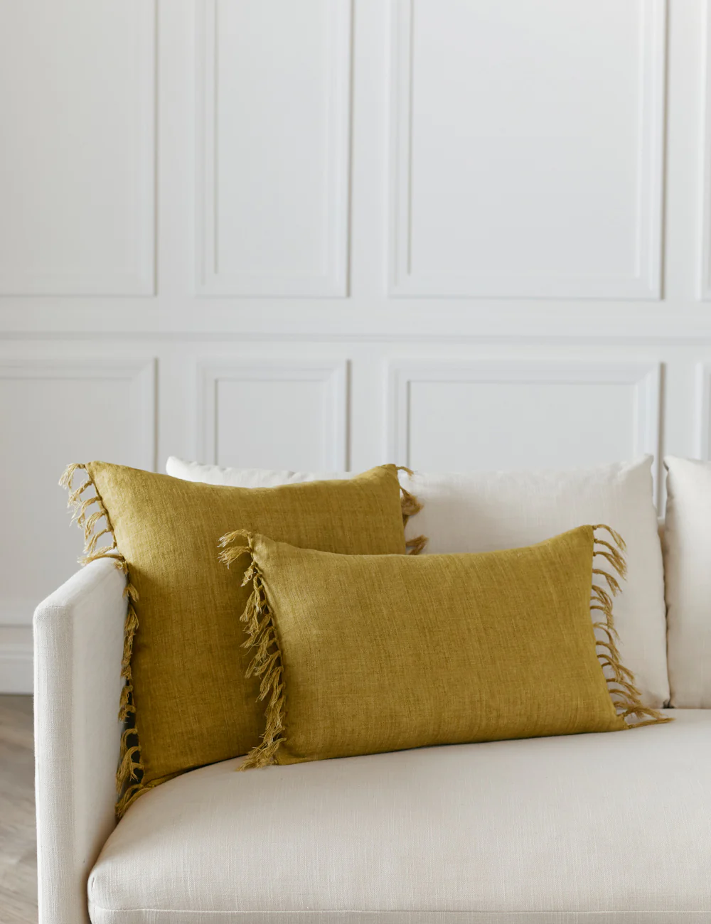 Roy Linen Pillow - Image 25