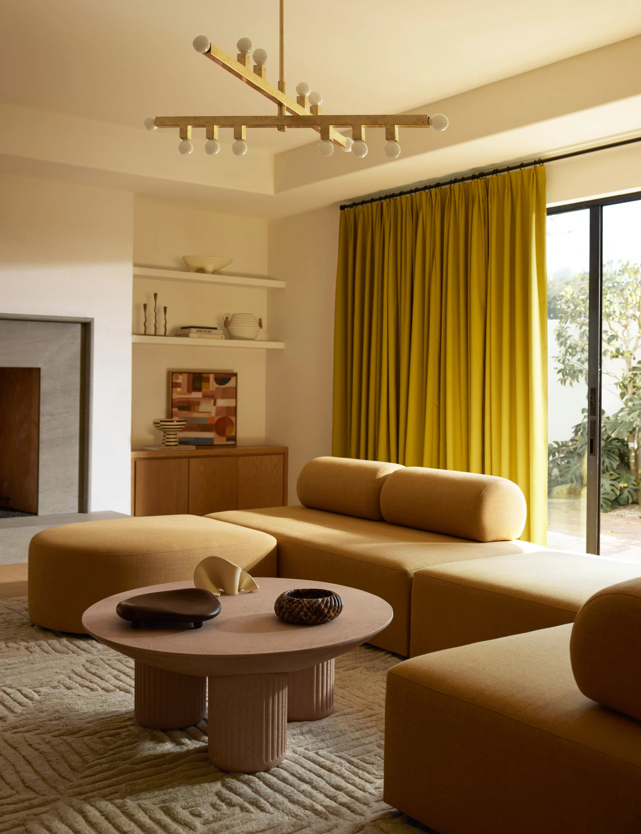 Rubin Chandelier - Image 3