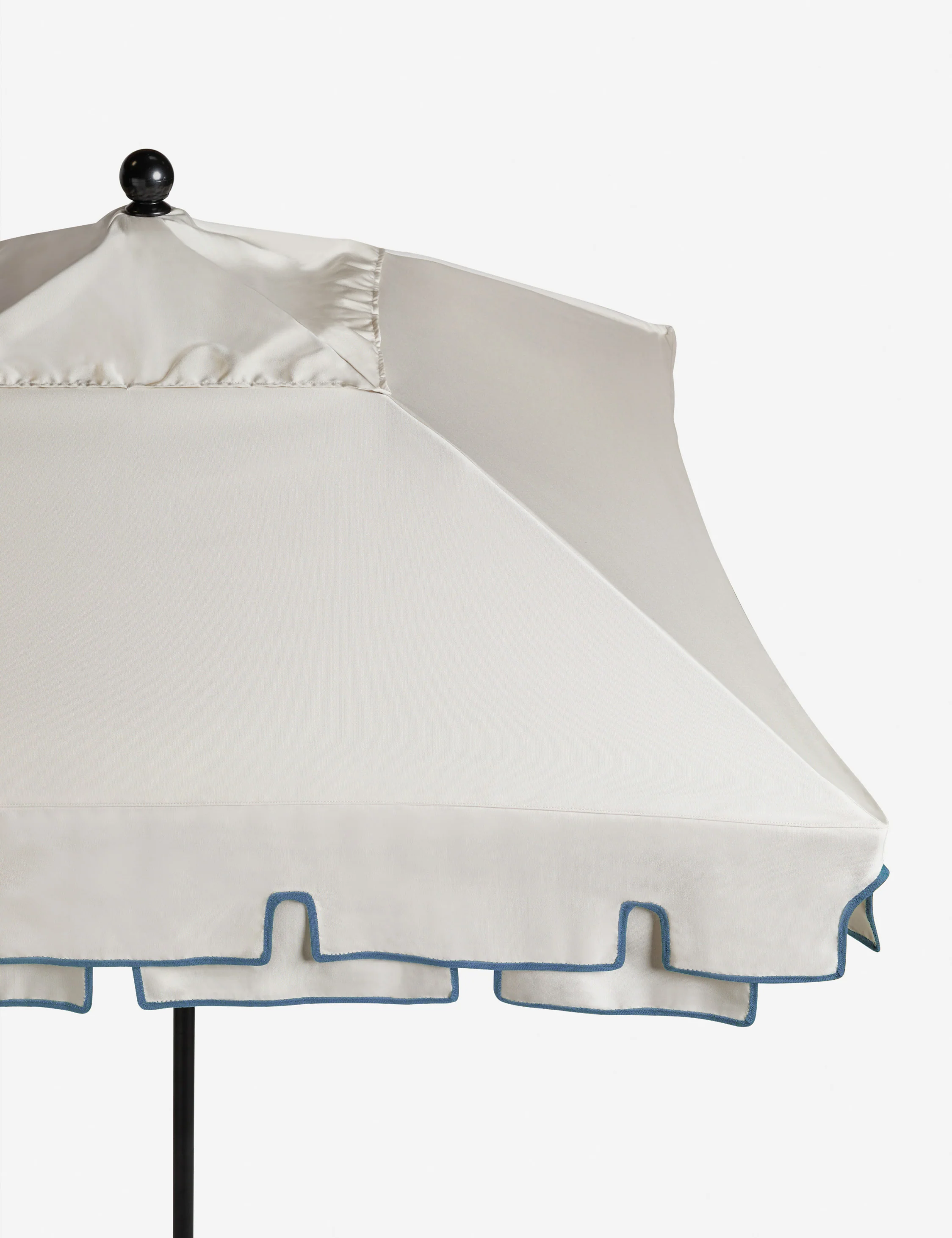 Salento 6' Square Outdoor Umbrella - Image 18