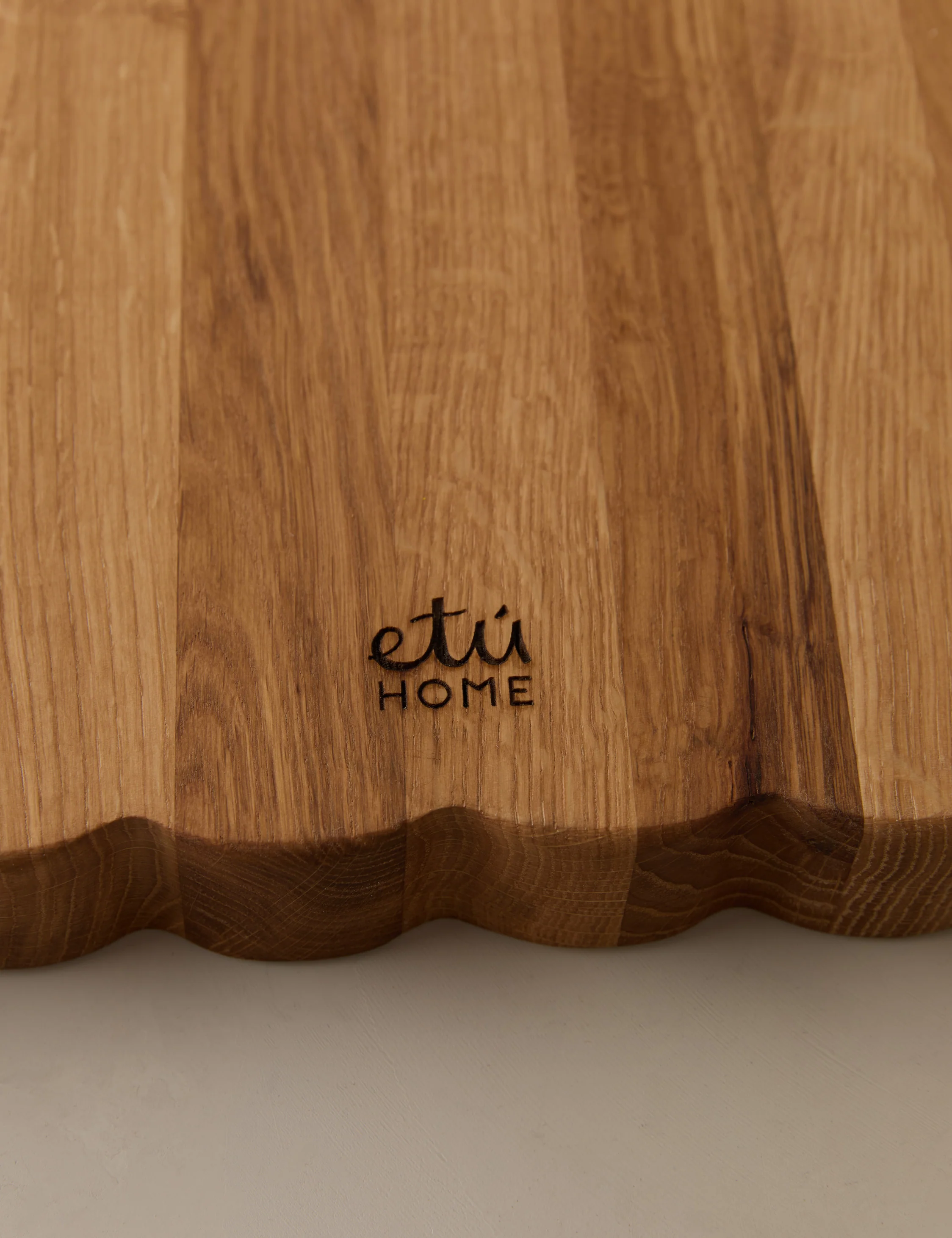 Scalloped Cutting Board by etúHOME - Image 5