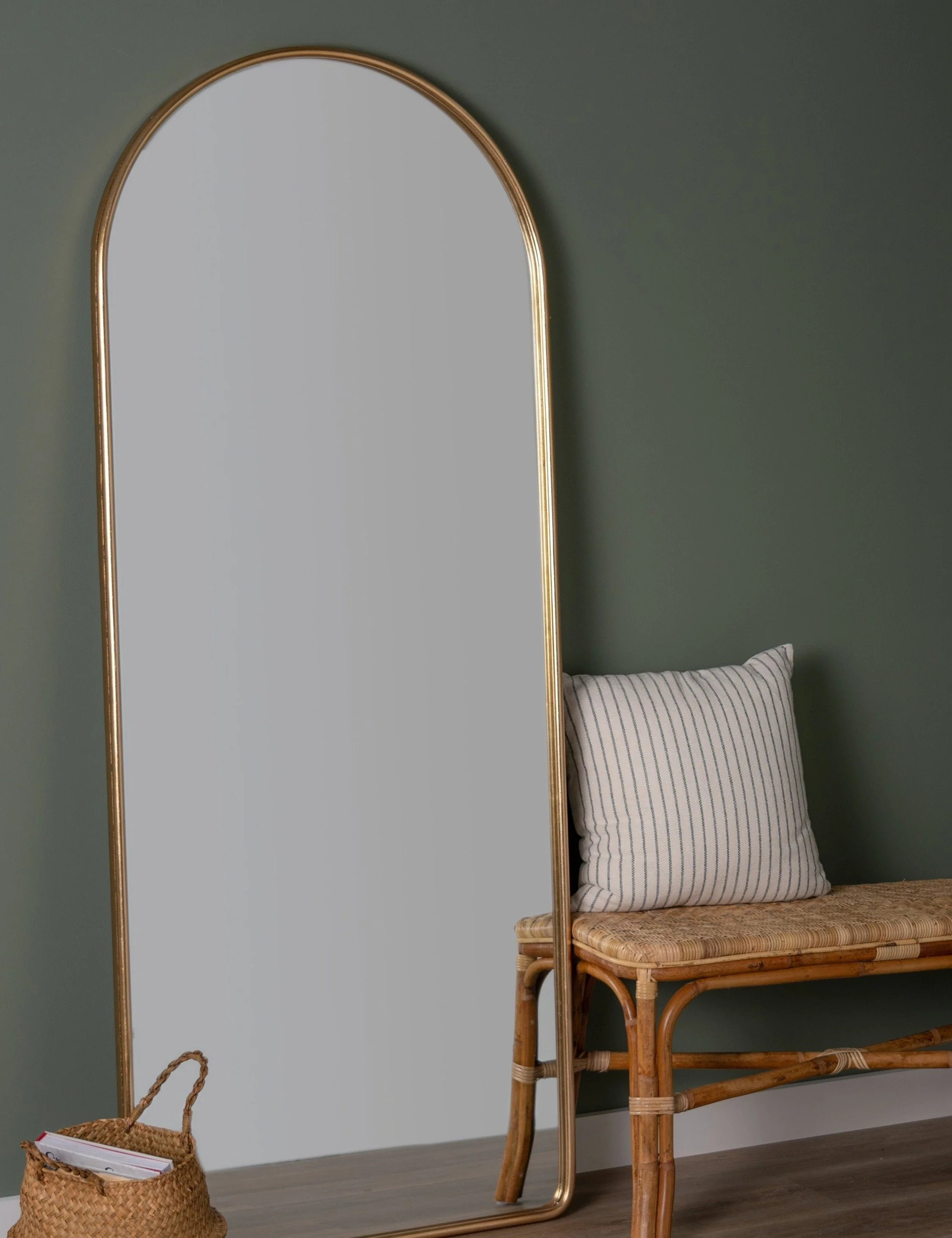 Shashenka Floor Mirror - Image 9