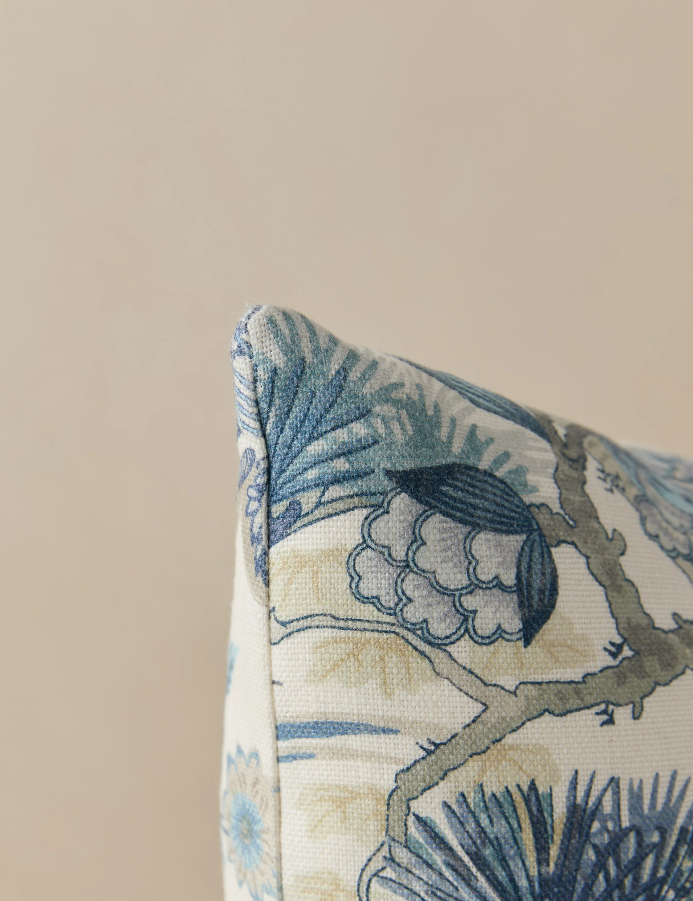 Shenyang Print Linen Pillow by Scalamandre - Image 16