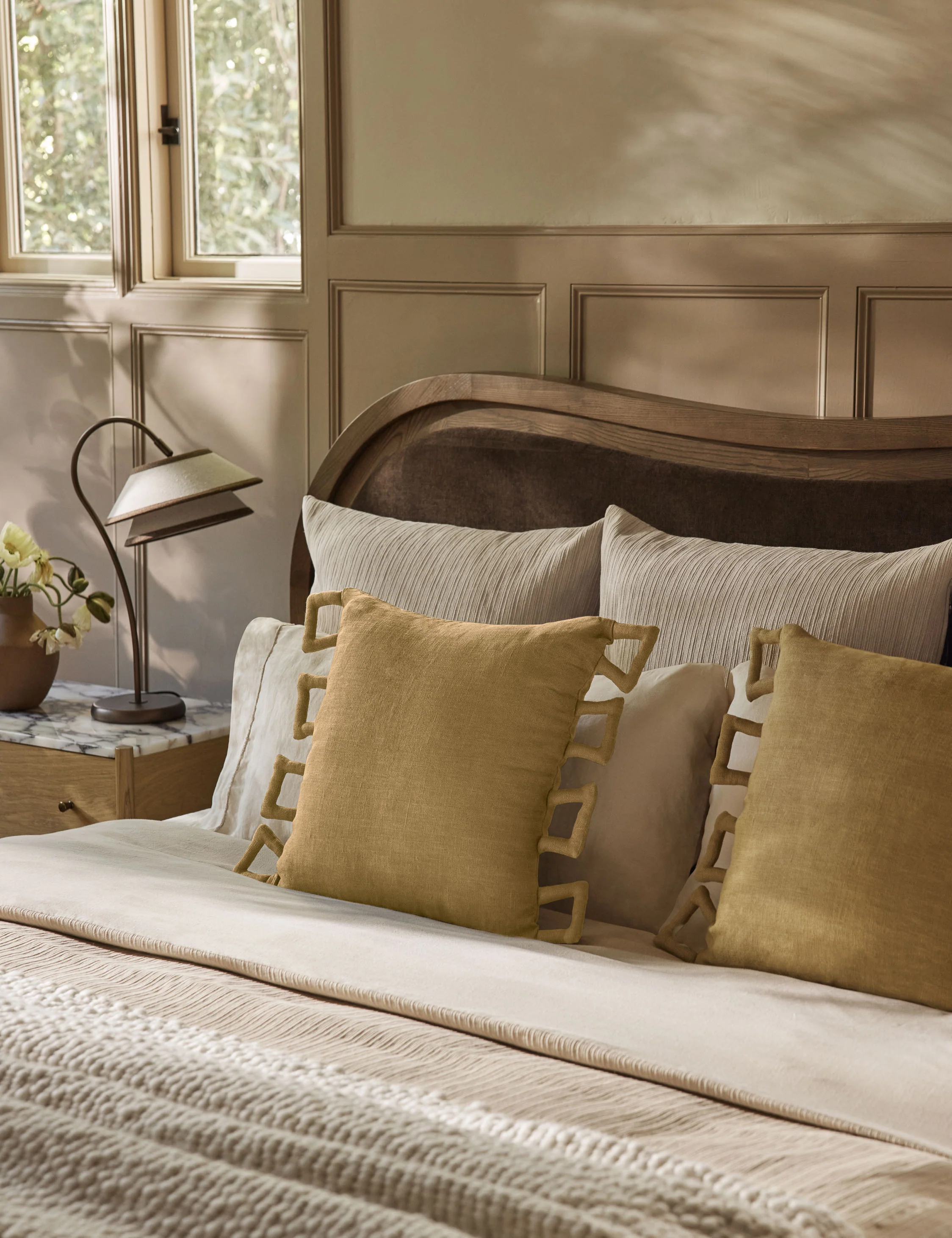 Sofia Linen Pillow - Image 9