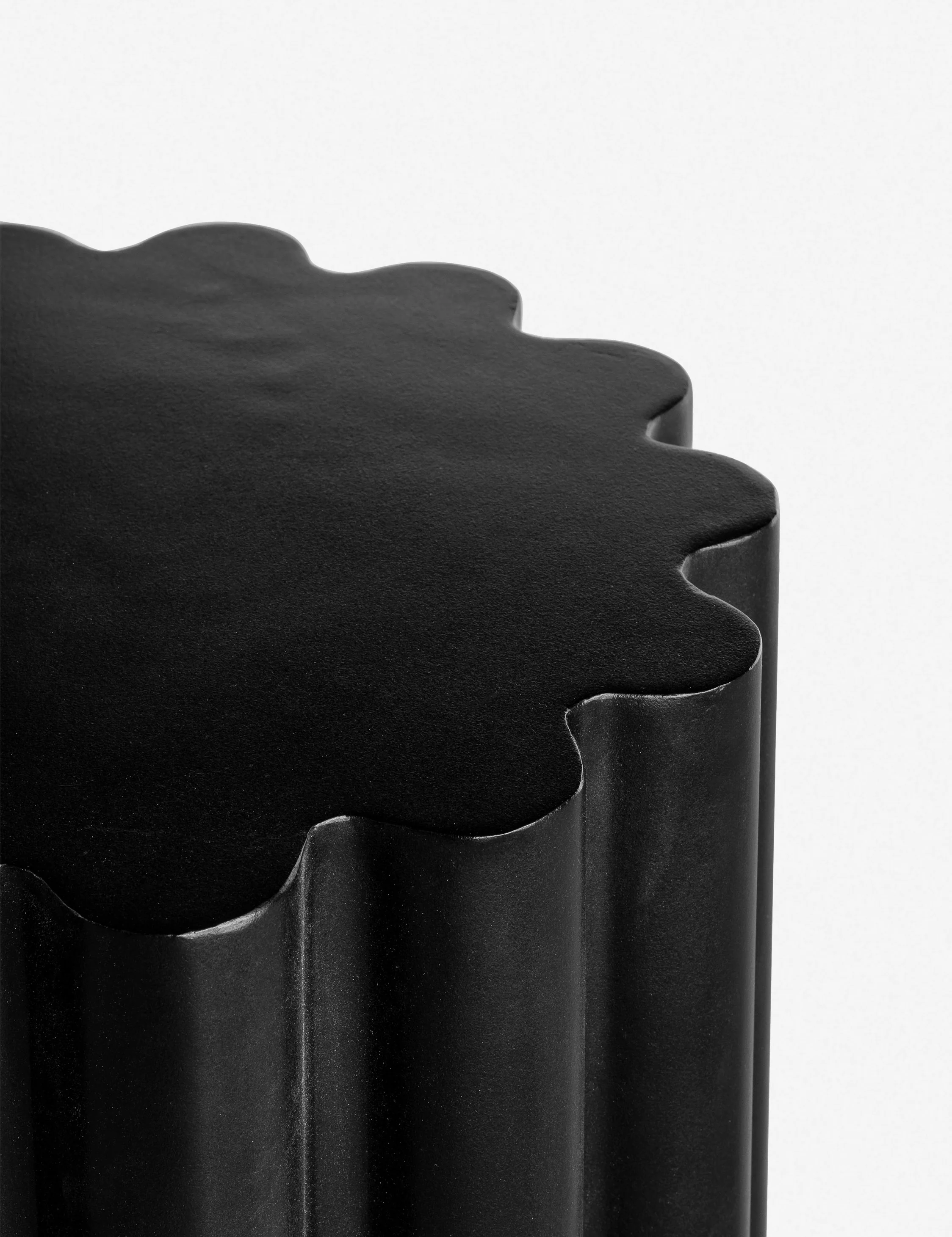 Telford Round Indoor / Outdoor Side Table - Image 3