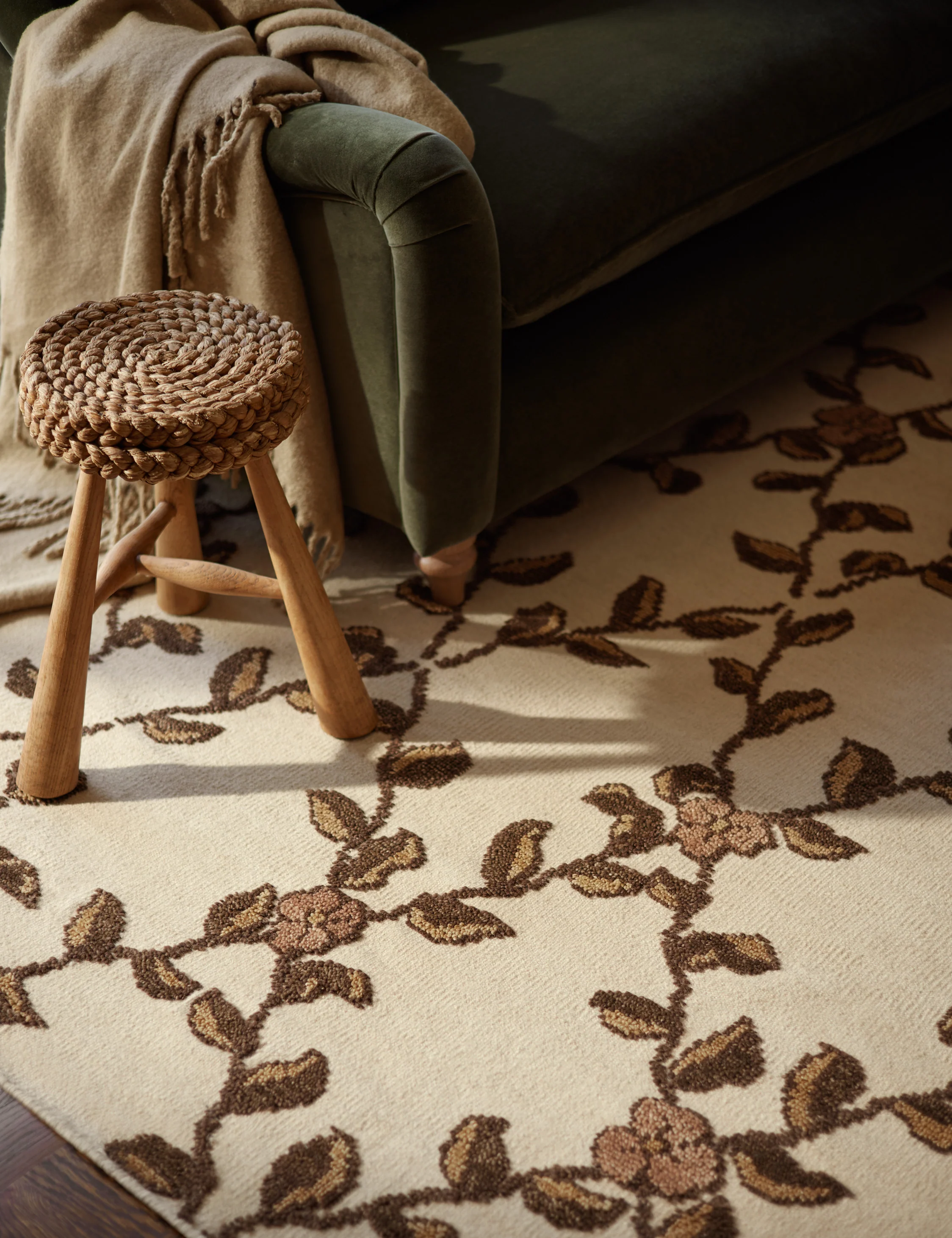 Tillar Hand-Knotted Wool Rug by Jake Arnold - Image 5