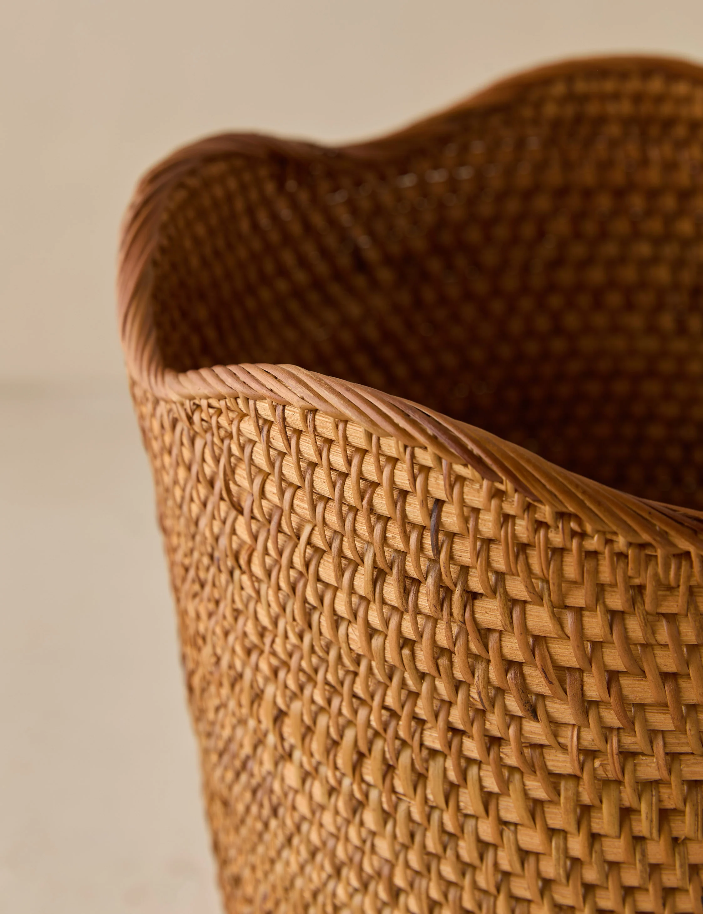 Tyna Rattan Wastebin - Image 3