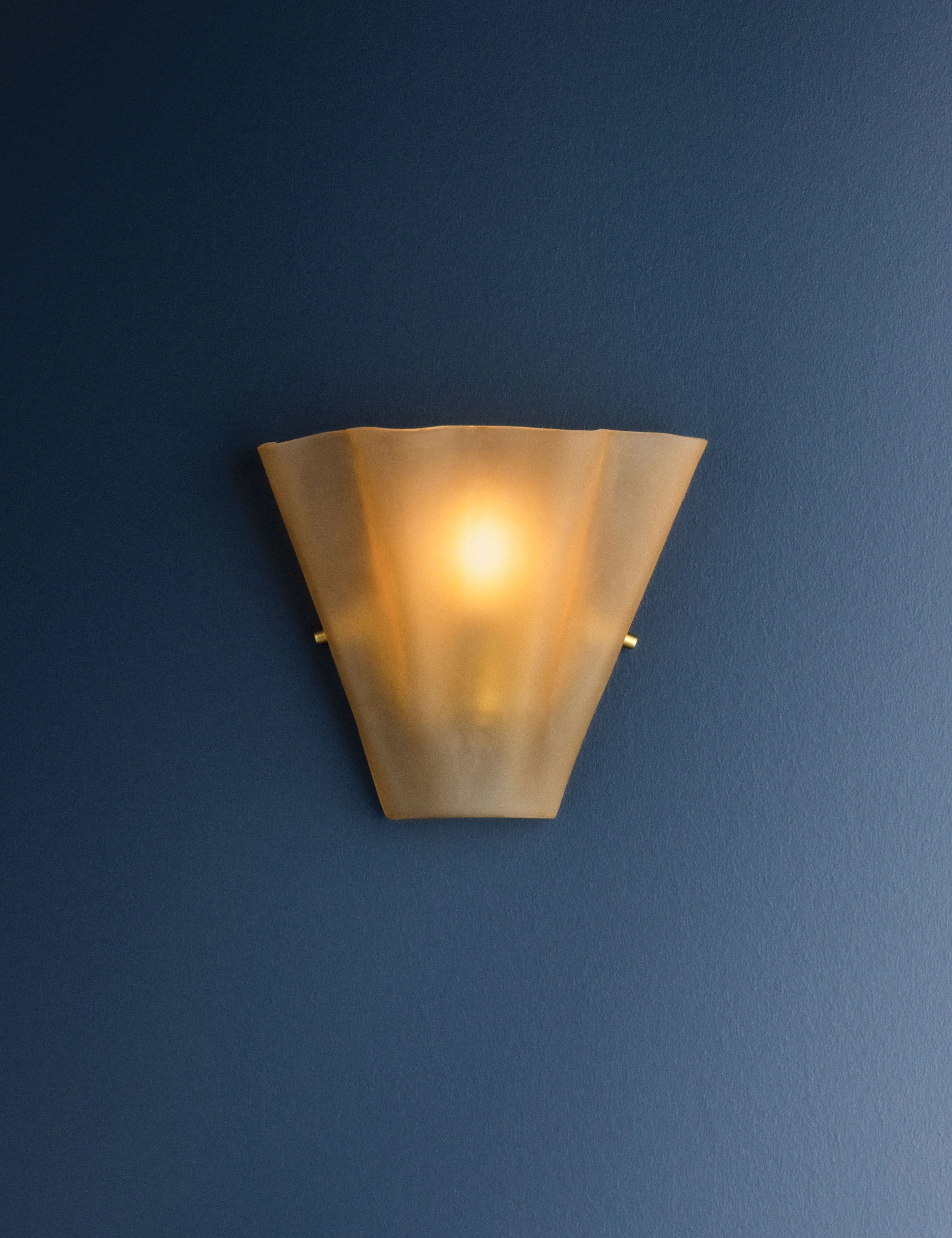 Valdez Sconce