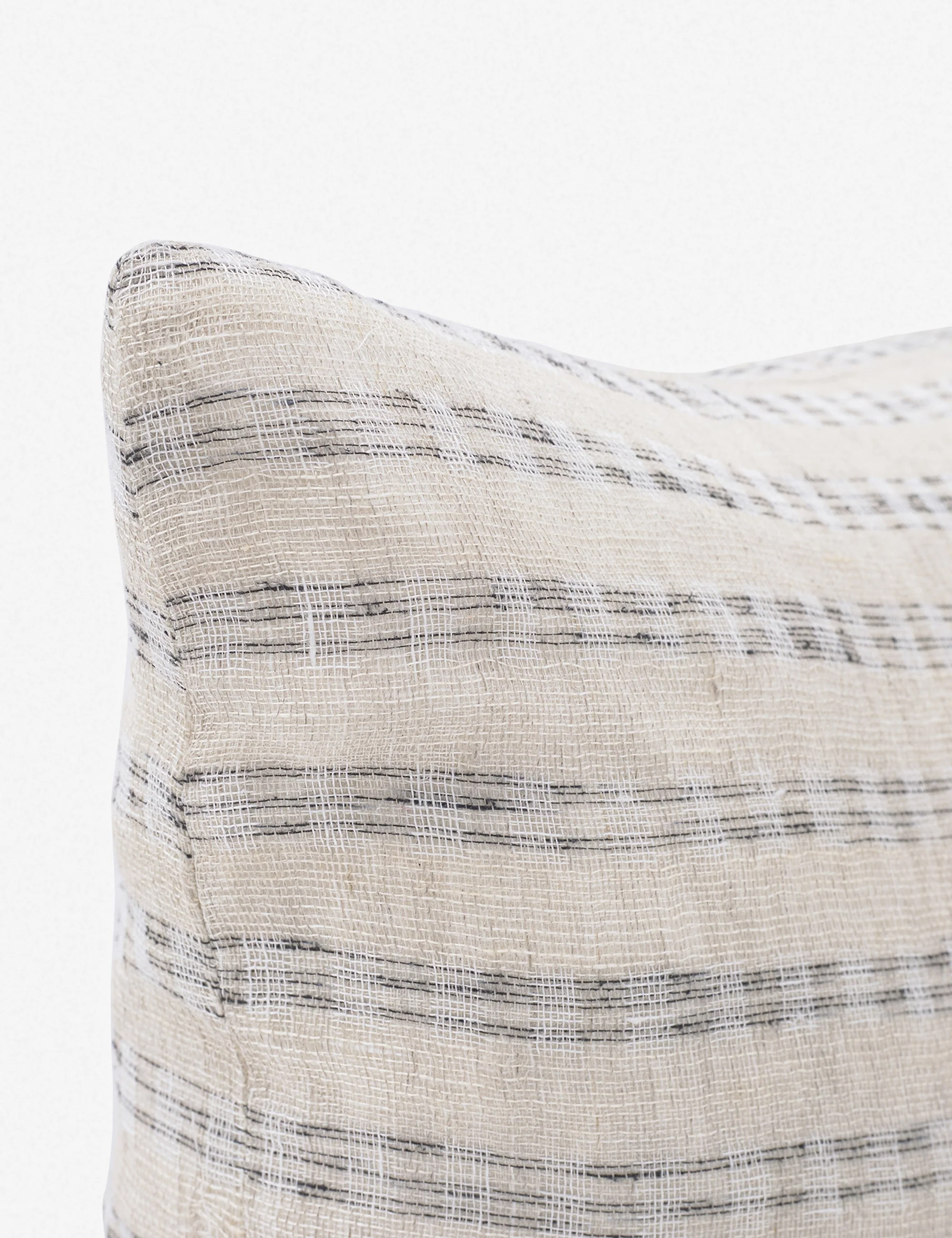 Vdara Linen Pillow - Image 4