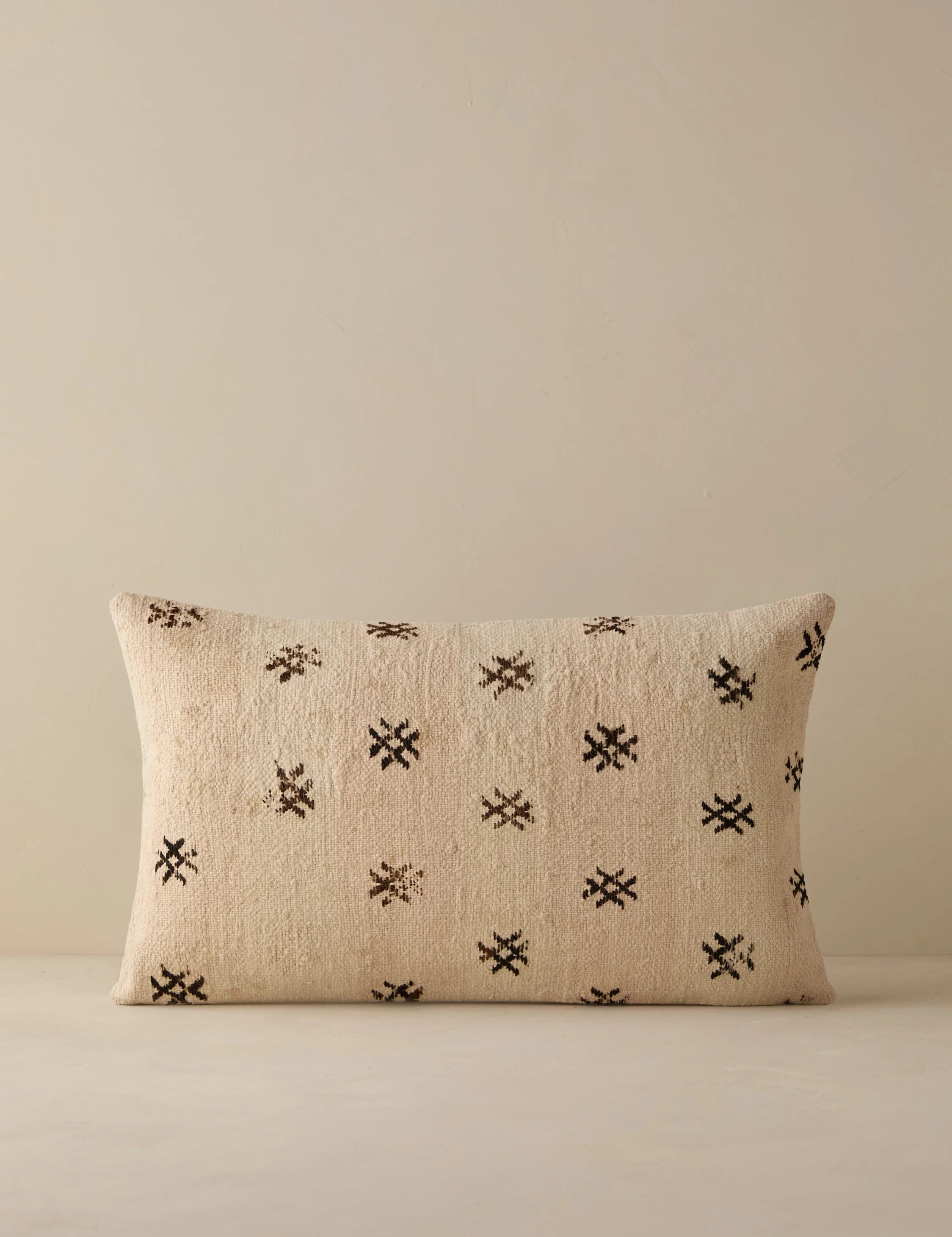 Vintage Lumbar Pillow No. 275, 12" x 20"