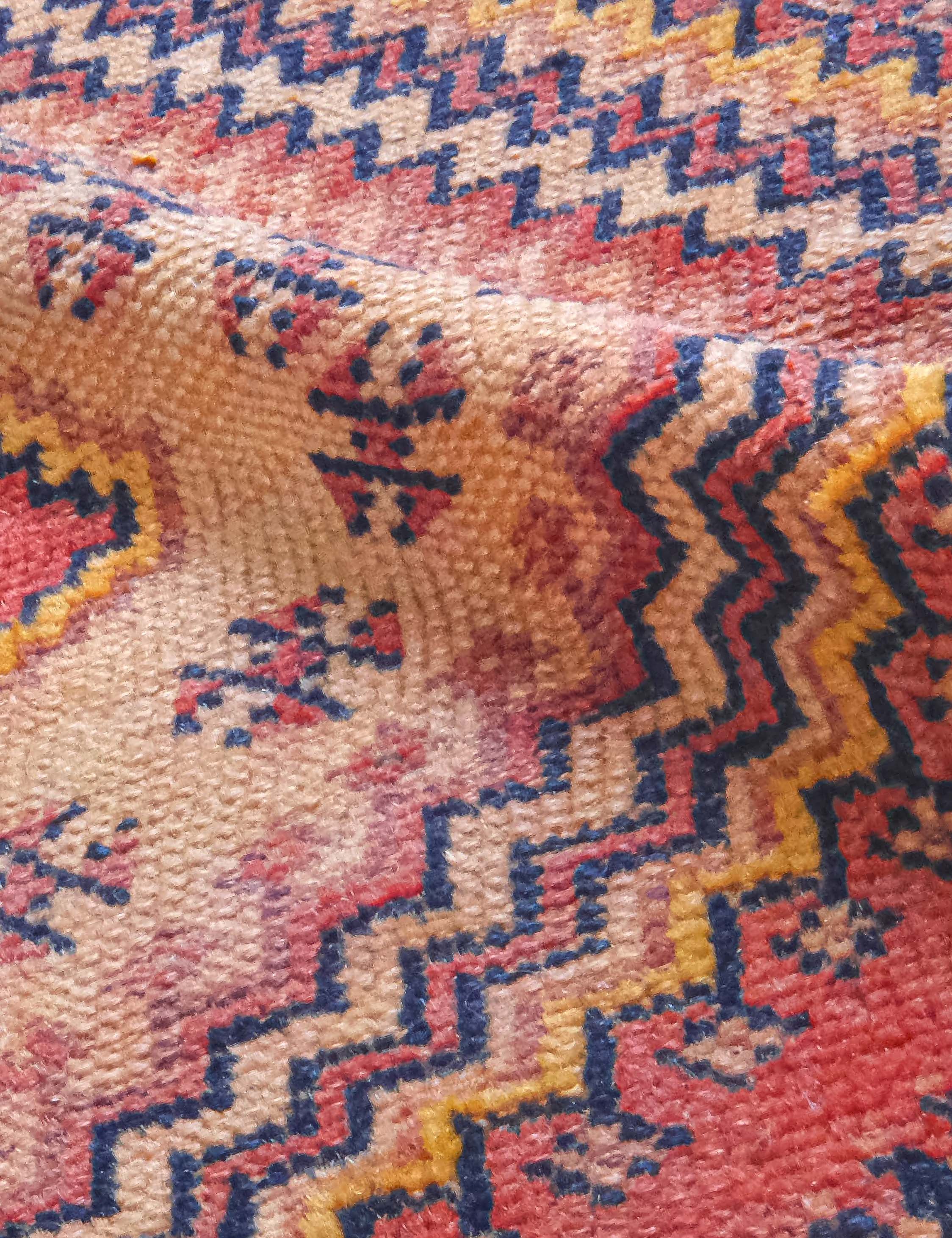 Vintage Moroccan Rug no. 83, 4'5" x 8'2" - Image 3