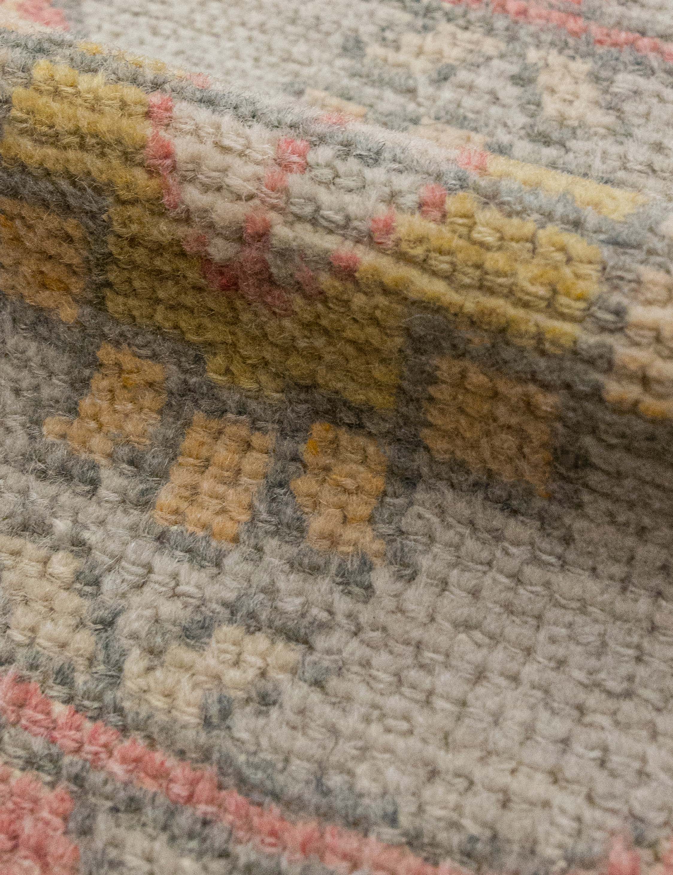 Vintage Turkish Hand-Knotted Wool Mini Rug No. 327, 1'5" x 3'2" - Image 4