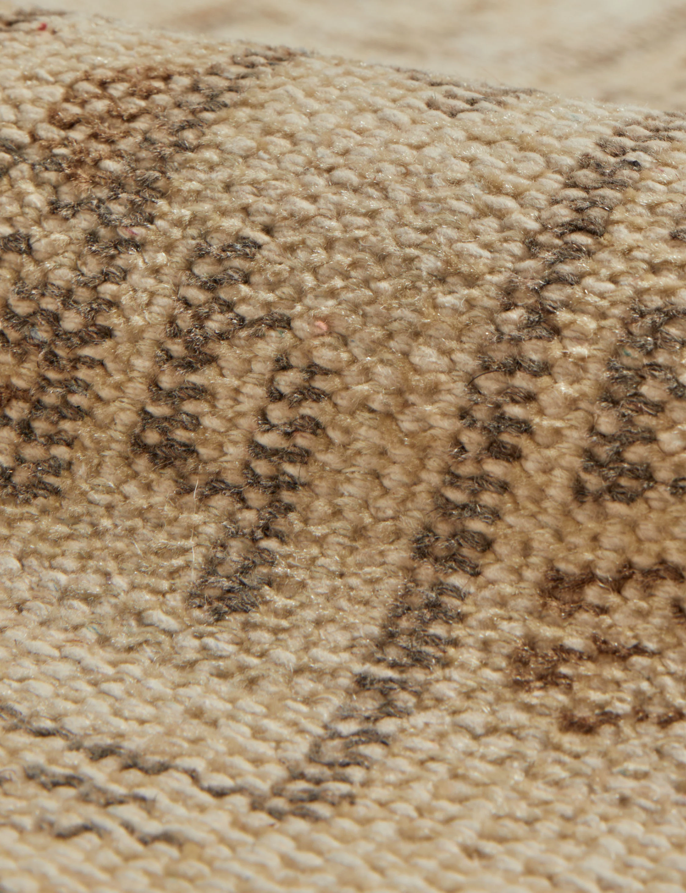Vintage Turkish Hand-Knotted Wool Rug No. 327, 5'3" x 9'5" - Image 3