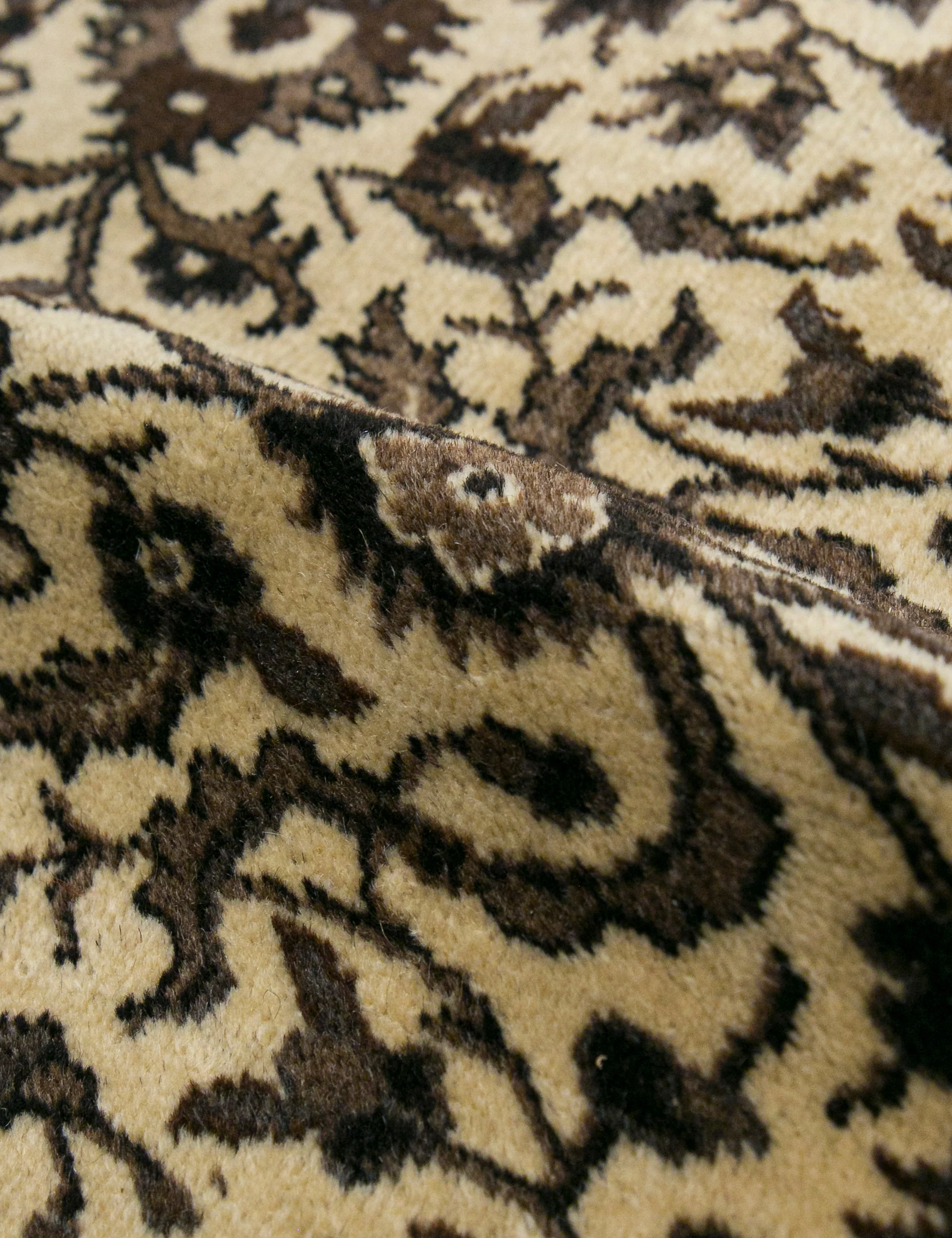 Vintage Turkish Hand-Knotted Wool Rug No. 458, 4'11" x 7'3" - Image 3