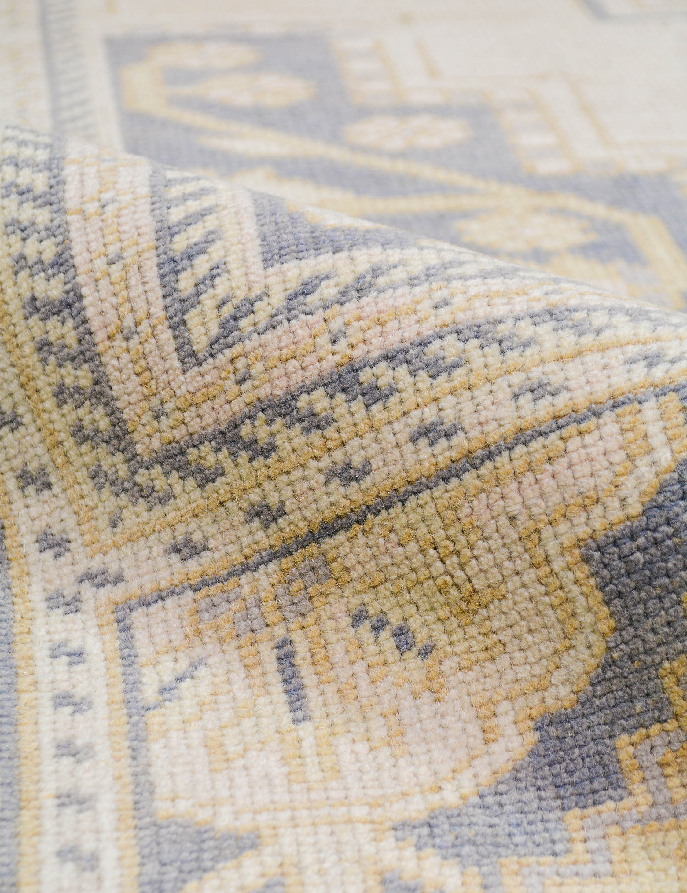 Vintage Turkish Hand-Knotted Wool Rug No. 488, 5' 1" x 8' 2" - Image 3