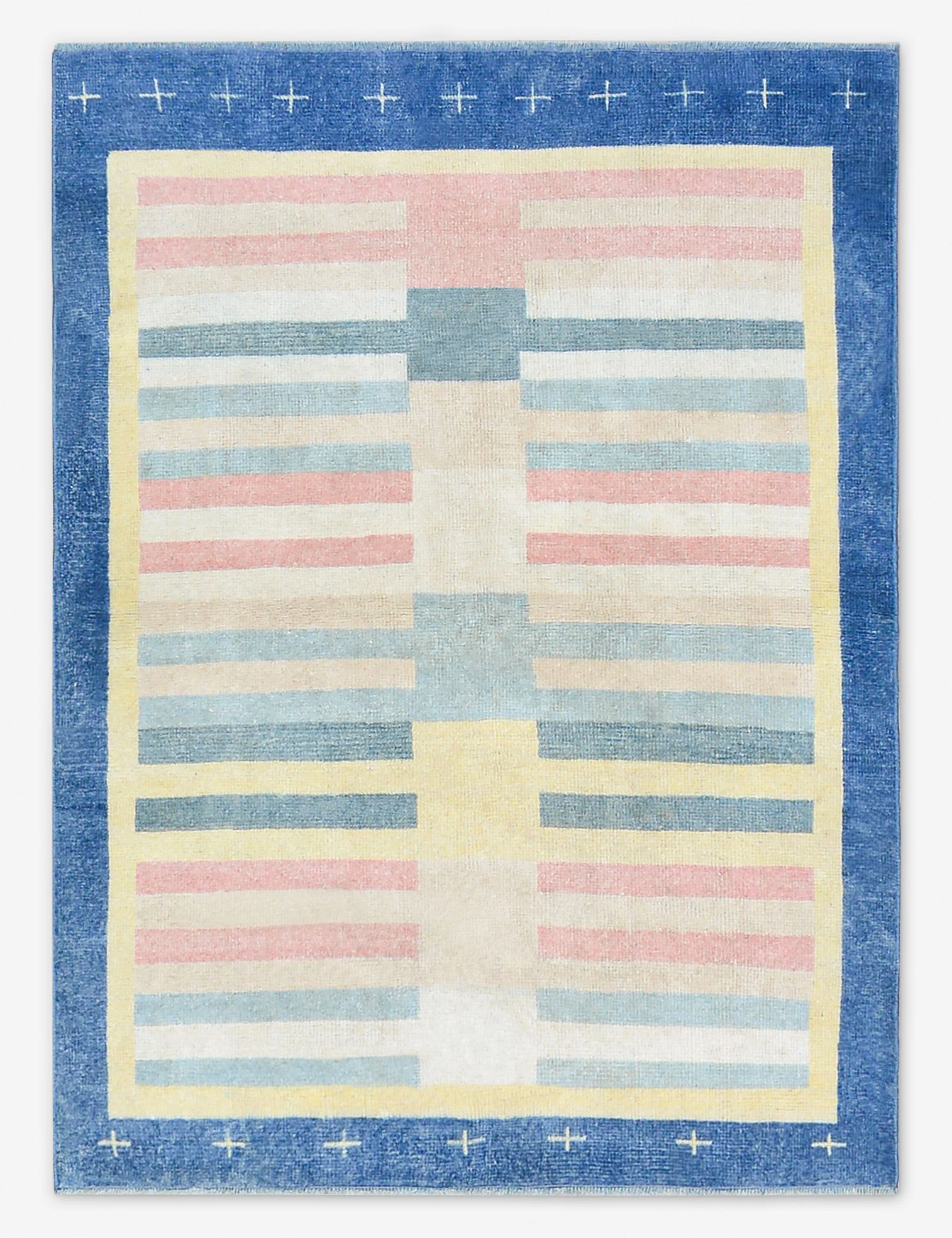 Vintage Turkish Hand-Knotted Wool Rug No. 521, 3' 10" X 5' 1"