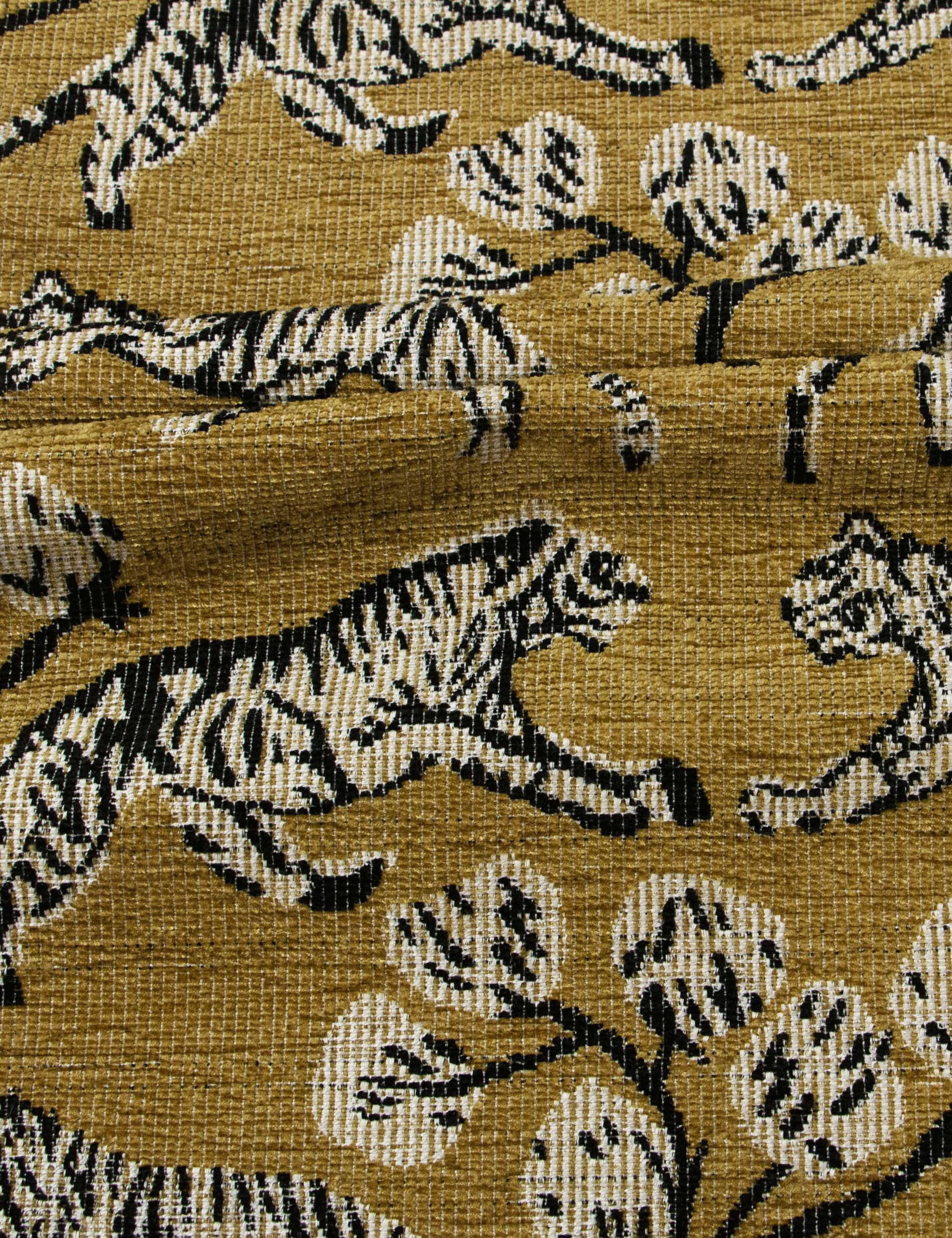 Vyolet Accent Chair - Image 220